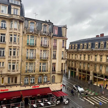 Cocon Avec Vue Imprenable - Face Gare Lille Flandres 4 Pers Apartment Exterior photo